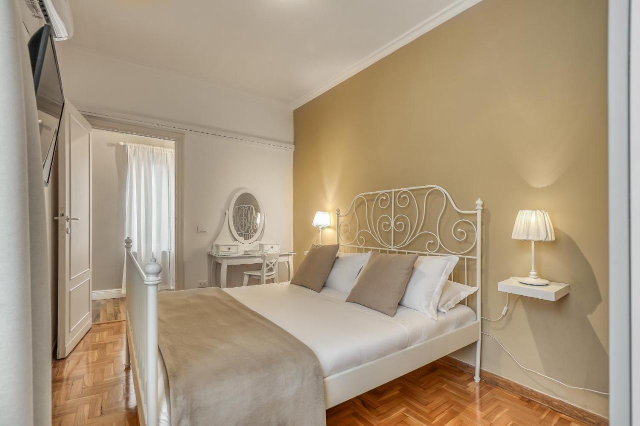 Atrhome Penthouse Frattina Rome Buitenkant foto